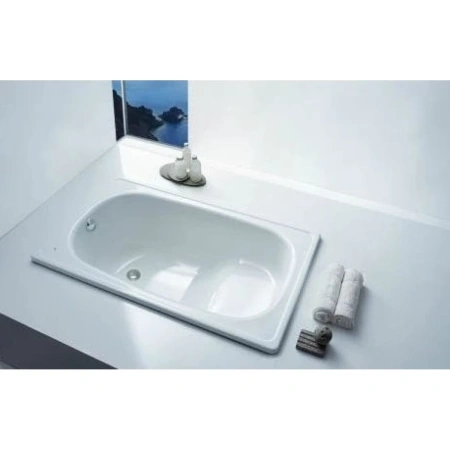 Стальная ванна BLB Europa Mini B05E22001 105x70 см, сидячая, цвет белый