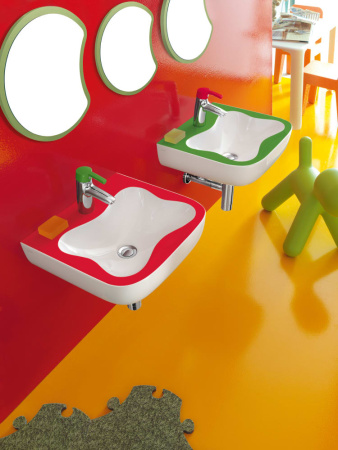 Зеркало Laufen Flora Kids 38x21x37.5 см 4.6161.2.003.472.1 в форме тела гусеницы, цвет зеленый (авокадо)